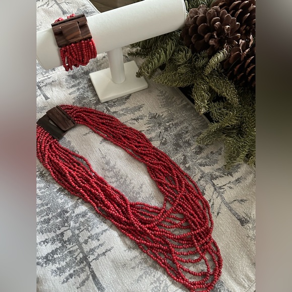Red Multi-Strand Necklace & Bracelet. - Picture 1 of 6